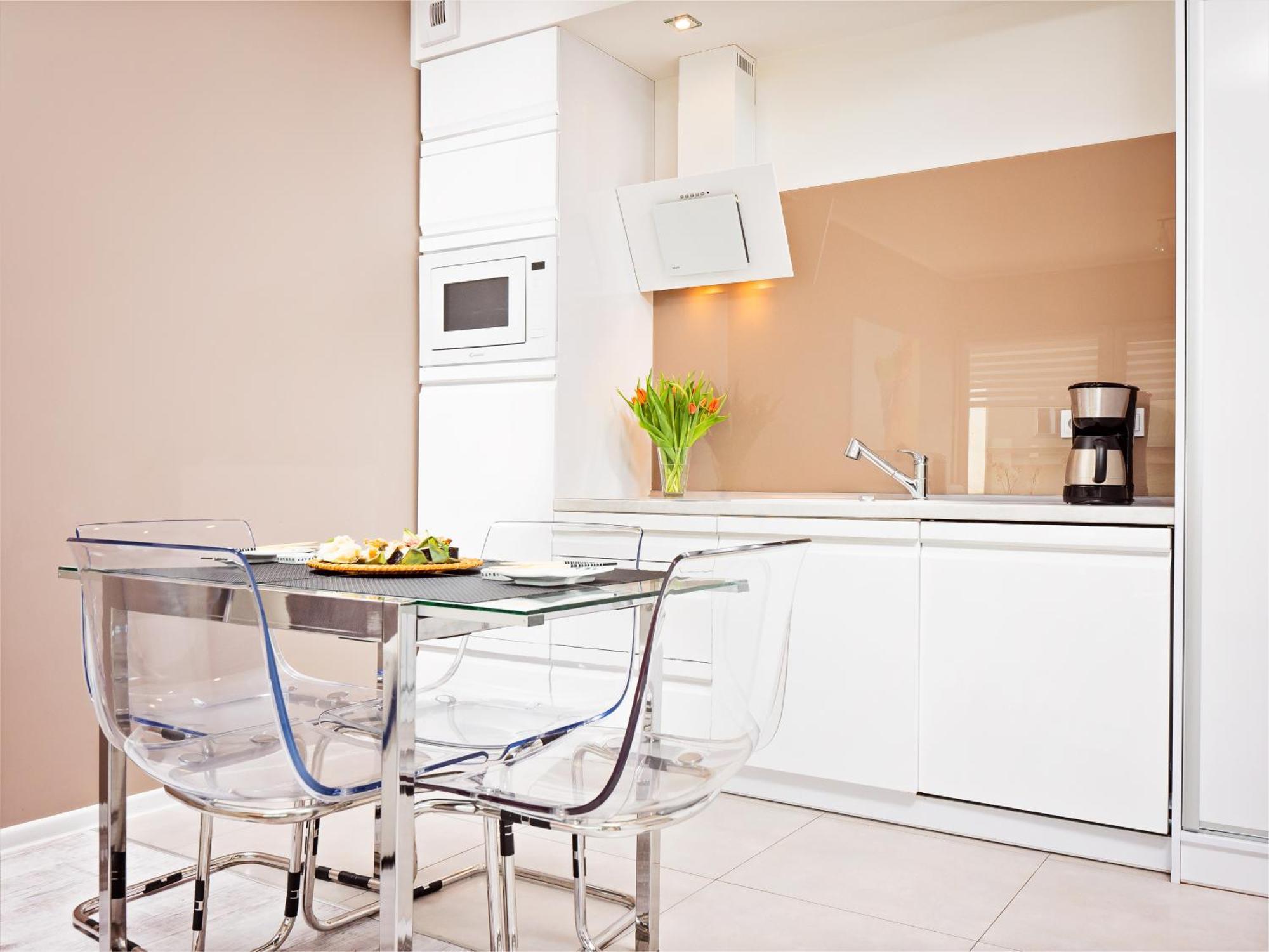 Apartamenty Homely Place Casa Verona - Stary Rynek - Parking Poznan Exterior photo